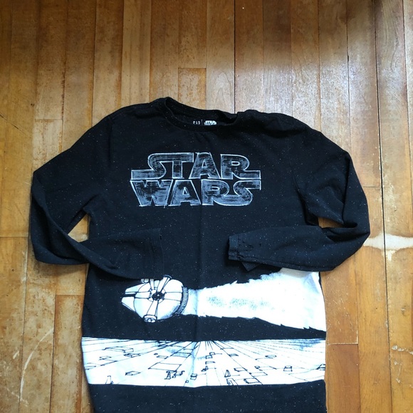 Two for 20$Star Wars Gap shirts - Picture 2 of 2